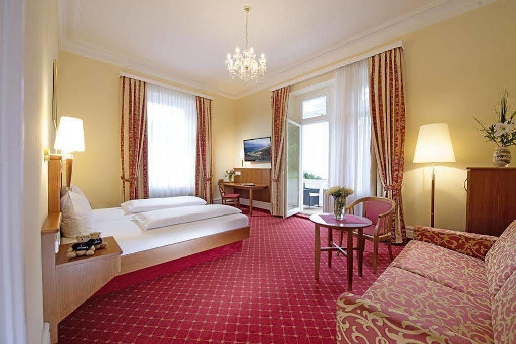 Hotel Schweizer Hof Baden-Baden Exterior photo